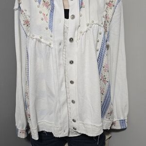 POL Cream and Blue Embroidered Button Down Shirt